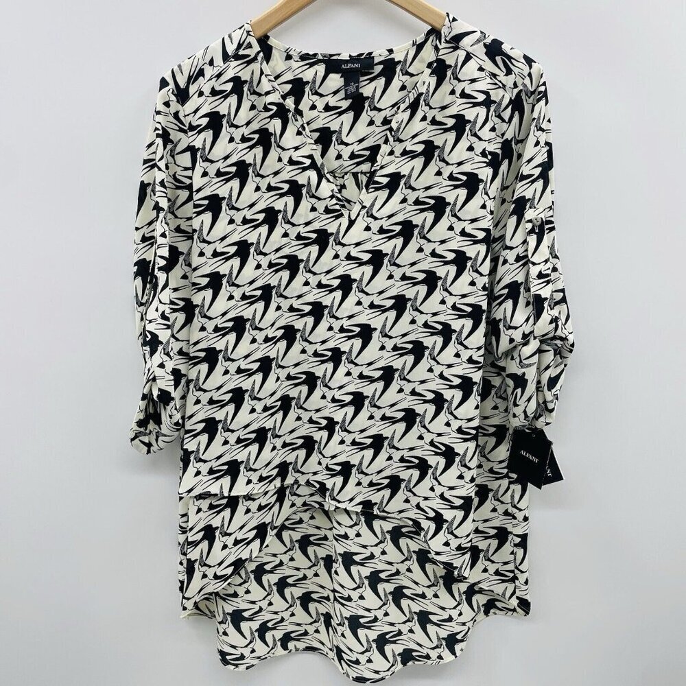 Alfani Womens Size 10 Bird Print Roll Tab V-Neck Popover Blouse in Cream $59 685
